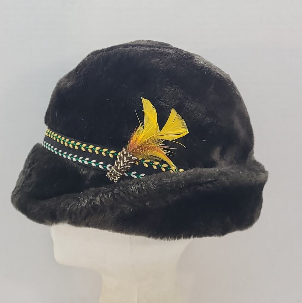 United Hatters Cap & Millinery Hat Fedora Trapper Fur Feather Large Oktoberfest